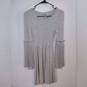 Gray Ribbed Knit Dress with Pleated Sleeves